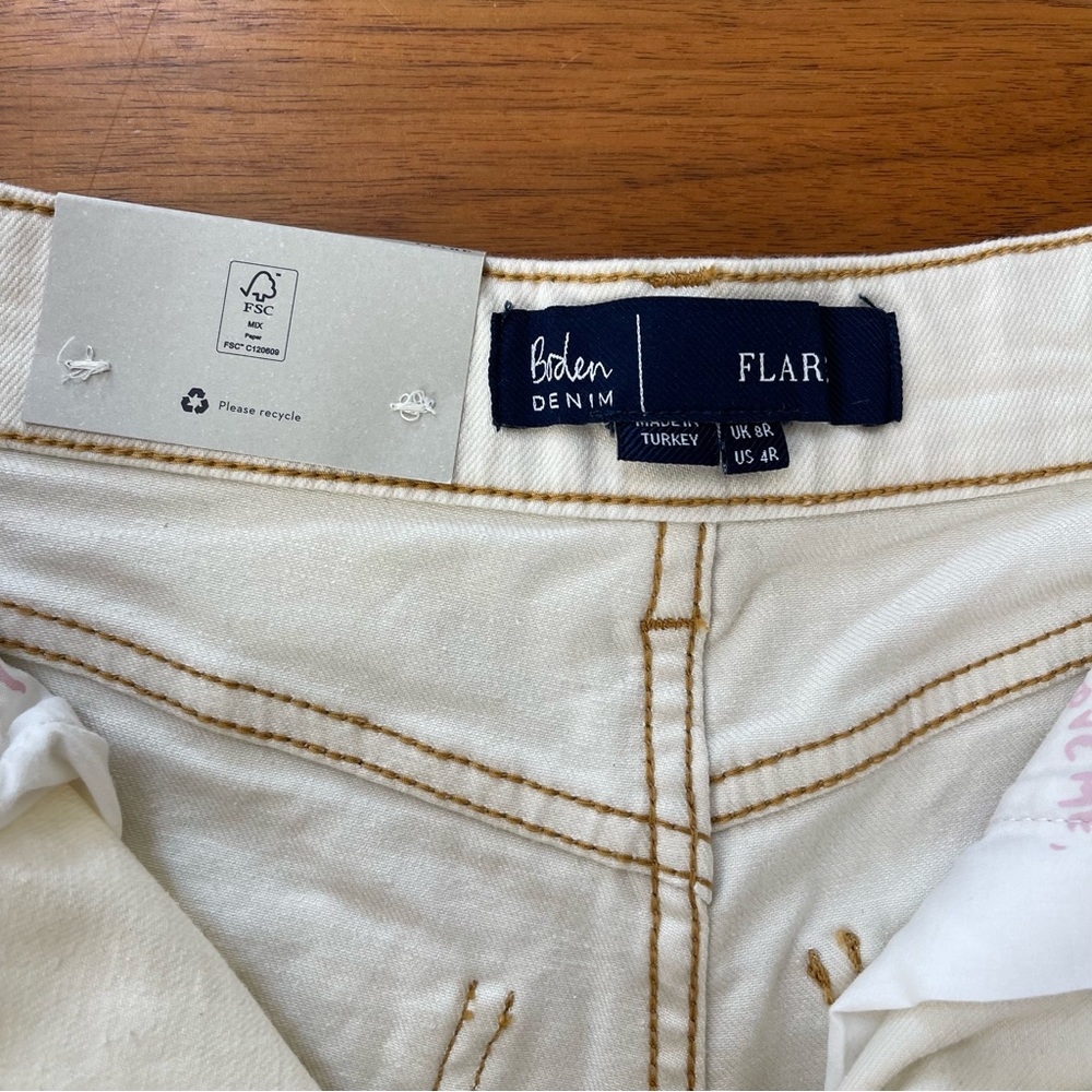 Boden Women’s High Waist Smart Flare Jeans in Ecru US Size 4 R - Picture 8 of 16